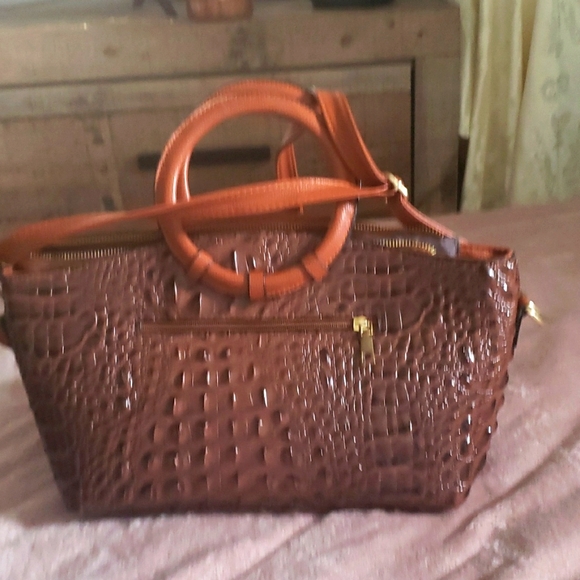 Fashion Alligator Purse from South America - Picture 1 of 7